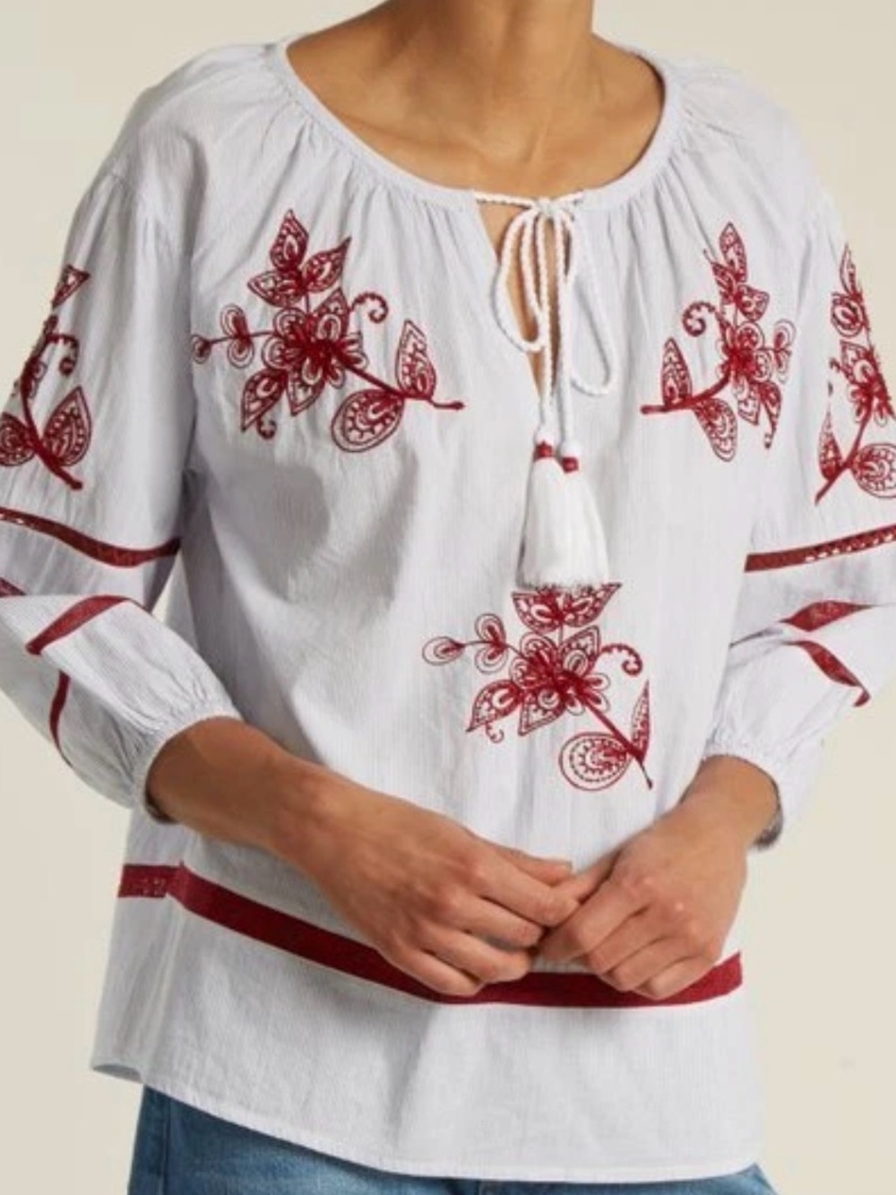 Anthropologie Tagan
Embroidered Top Velvet by Graham & Spencer Sz XS